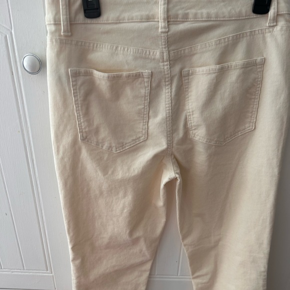 Talbots Cream Women's Pants and/or Jeans CORDUROY with Straight Legs and 5 Pkts - Picture 10 of 13
